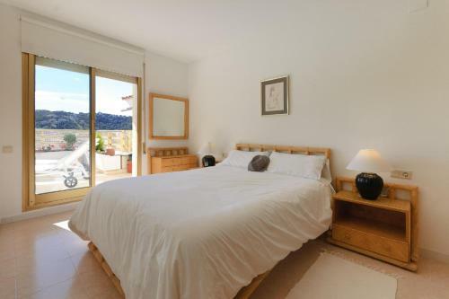 Lets Holidays Town View Apartment With Big Terrace