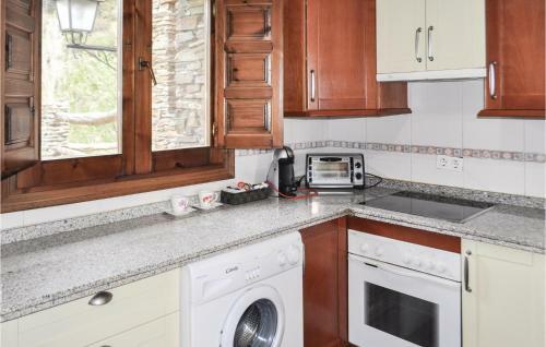 Two-bedroom Apartment In Trevelez