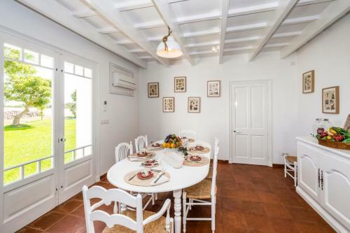 Trebeluger Villa Sleeps 14 With Pool And Air Con