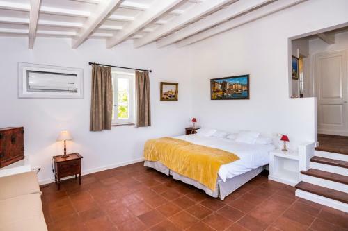 Trebeluger Villa Sleeps 14 With Pool And Air Con