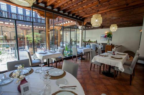 Hotel Casa Palacio Ucl�s
