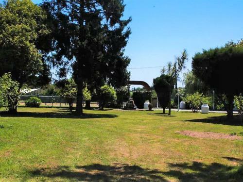 Traditional Villa In O Val, Nar�n With Pool