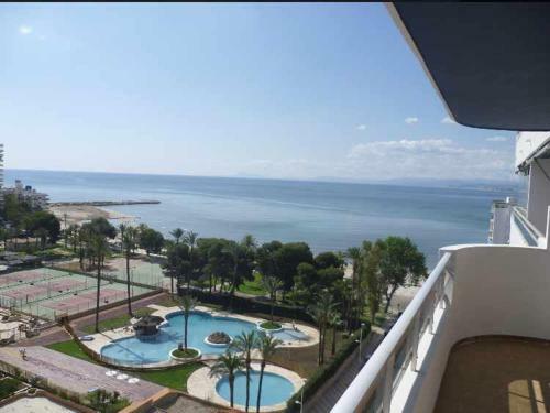 Apartamento Las Vegas Con Piscina Y Garaje