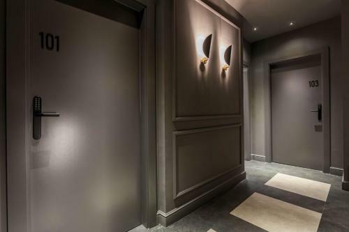 Hostal Reina 107 Beach Boutique
