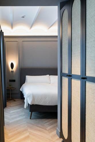 Hostal Reina 107 Beach Boutique