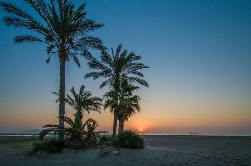 Ground Floor Apartment In Vera Playa, Private Patio, West Facing