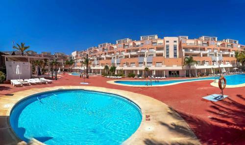 Apartamento Gorgeous Suite With Sea View And Swimming Pools