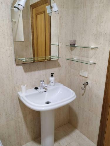 Apartamento Piso En La Playa Samil 2 C
