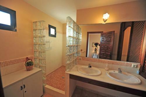 Atlanterra Primera L�nea 4 Rooms 2 Parking