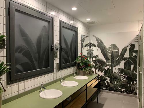 The Botanic Hostel