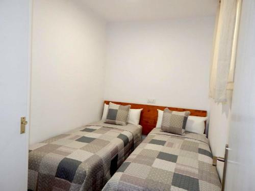 Girorooms Apartament Montserrat 1 6 Amb Parking
