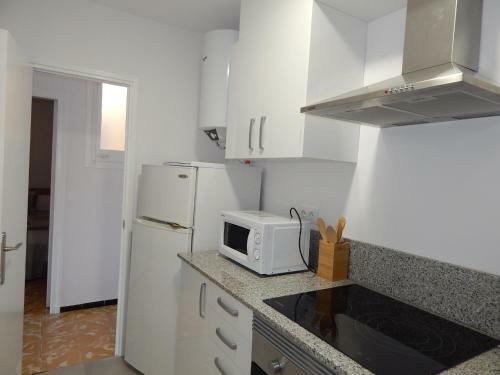 Girorooms Apartament Montserrat 1 6 Amb Parking