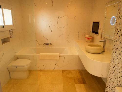 Luxury Villa Badia In Portals Nous