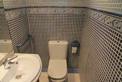 Castell-platja D'aro Villa Sleeps 7 Pool Wifi
