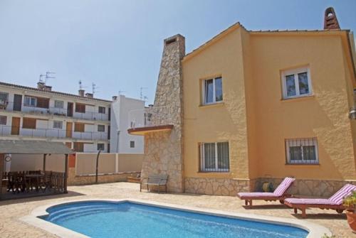 Castell-platja D'aro Villa Sleeps 7 Pool Wifi