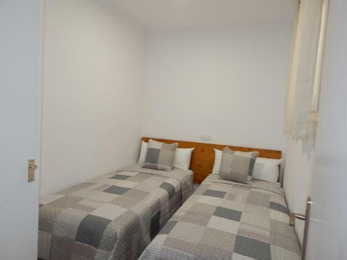 Apart Planta Baixa Amb Parking Montserrat III