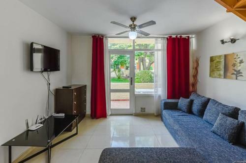Nice 2 Level Apartment, El Cortijo, Las Americas La45
