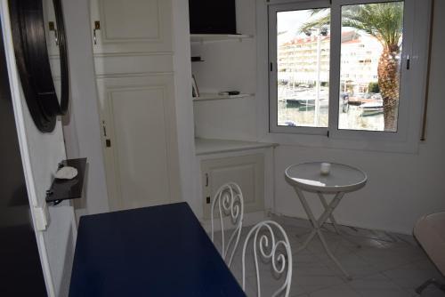 Apartamento Con Vista Puerto Y Marina-384