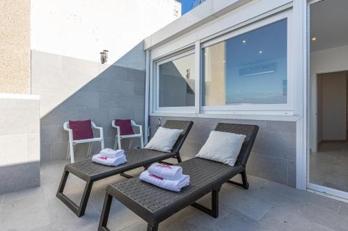 Apart-rent Duplex Port Grec 5�