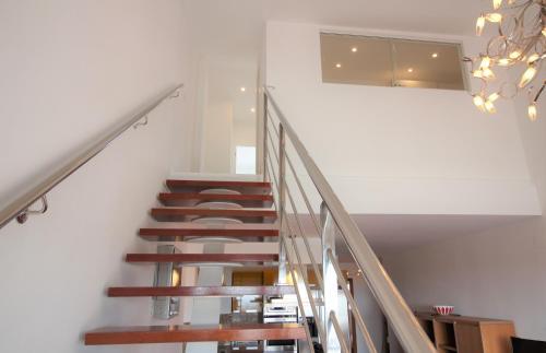 Apart-rent Duplex Port Grec 5�