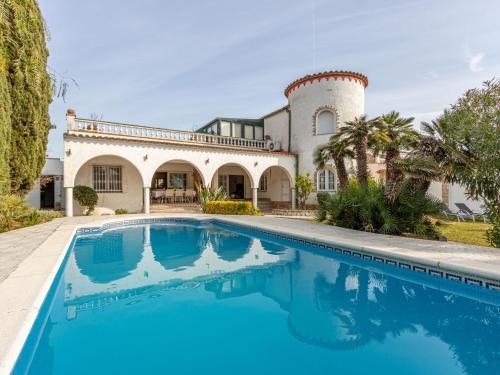 Holiday Home Residencia Mar�tima