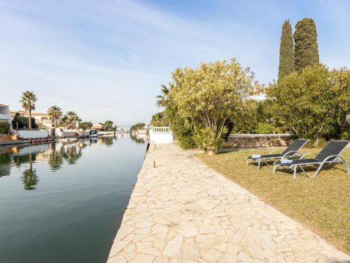 Holiday Home Residencia Mar�tima