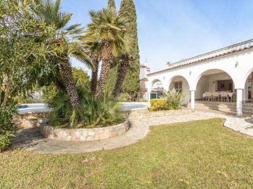 Holiday Home Residencia Mar�tima