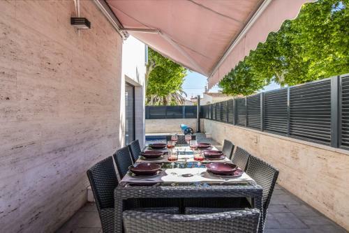 Villa Goldhome - Casa Piscina Privada Y Jacuzzi