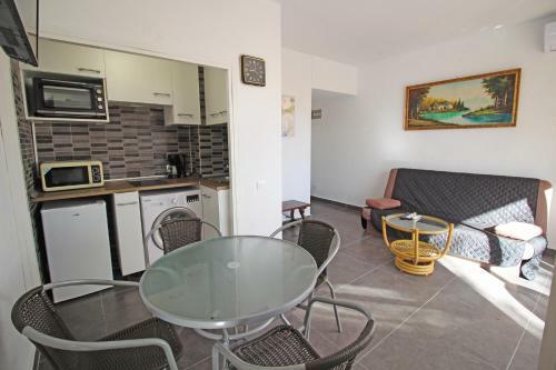 Basic Comfort Royal Marine Apartment 29