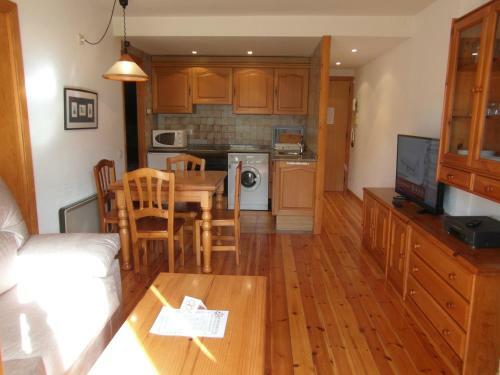 Apartamento C21 - Edif. Pirineos - Villmor