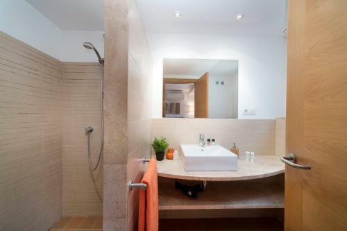 Josefa 4 Bedroom Villa, Cala Galdana