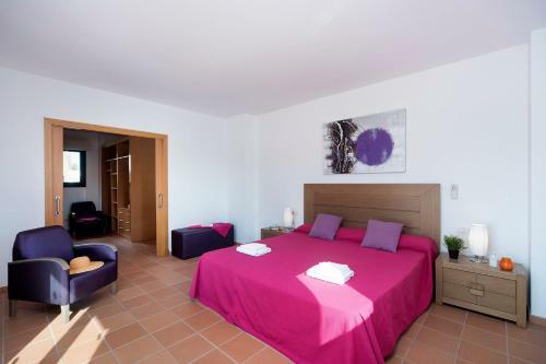 Josefa 4 Bedroom Villa, Cala Galdana