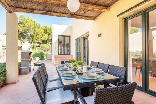 Marita 4 Bedroom Villa, Cala Galdana