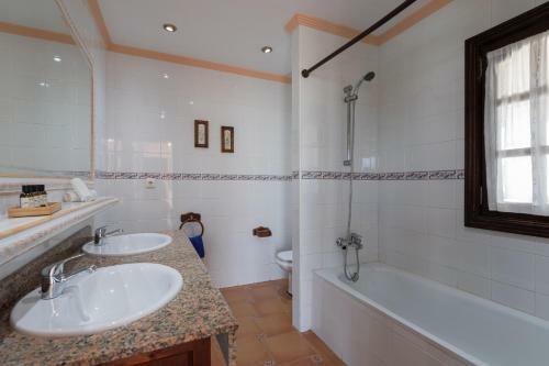 Villa Lobos Con Piscina Privada Y Jacuzzi