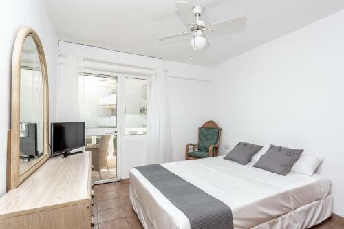 Lets In The Sun La Cala Beachside Townhouse