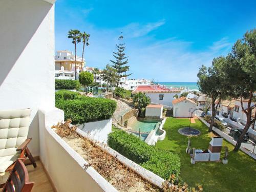 Appealing Holiday Home In Las Lagunas de Mijas With Pool