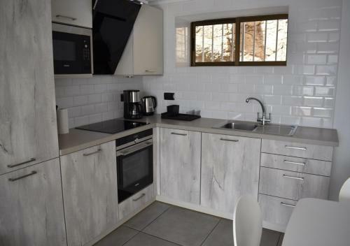 Puerto Rico Sunny Apartment With Terrace