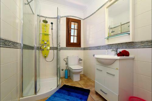 Son Macia Villa Sleeps 6 Pool Air Con Wifi