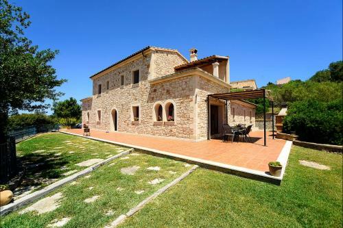 Son Macia Villa Sleeps 6 Pool Air Con Wifi