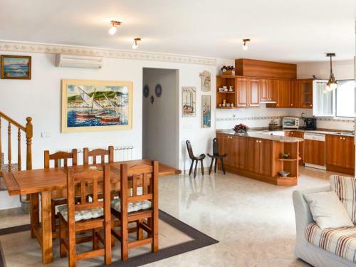 Holiday Home Silva - Mpl231