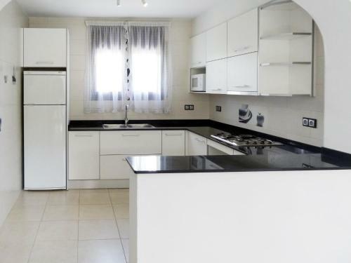 Holiday Home Costa - Mpl203