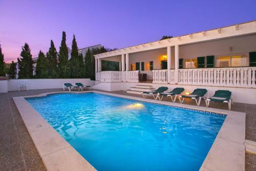 San Jaime Mediterraneo Villa Sleeps 6 With Pool