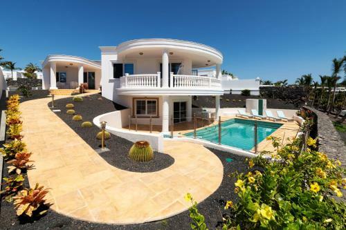 Villa Vista Calero