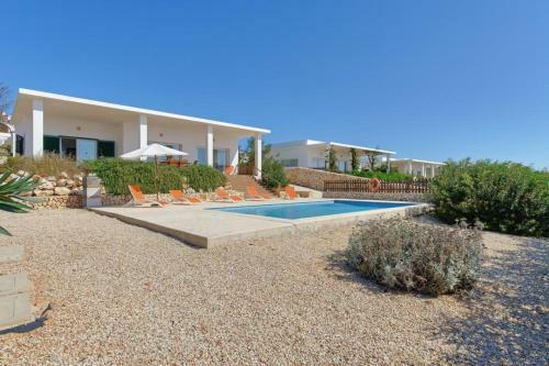 Binibequer Vell Villa Sleeps 6 With Pool Air Con And Wifi