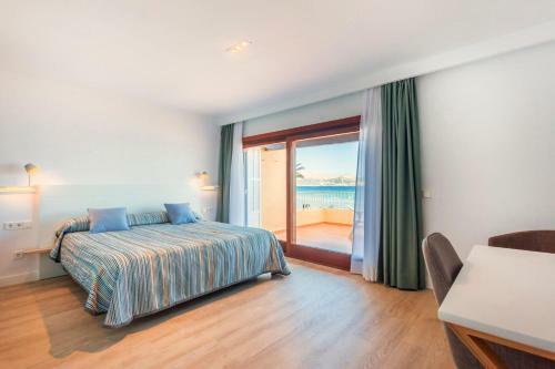 Playa de Muro Villa Sleeps 6 With Air Con