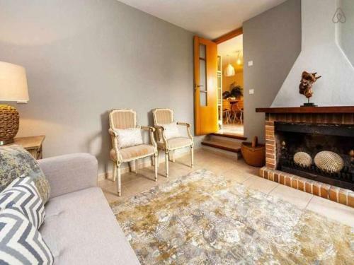 Villa Jarama Elegante Chalet Moderno Cerca de La Playa