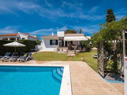 Villa Jarama Elegante Chalet Moderno Cerca de La Playa