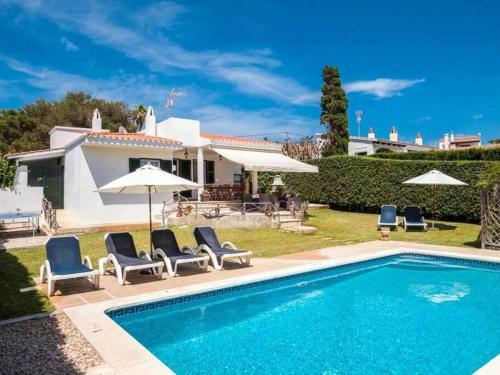 Villa Jarama Elegante Chalet Moderno Cerca de La Playa