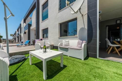 Apartamento Oasis Beach F 3003