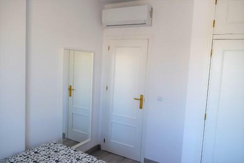 Molino Blanco Apartment 5 - South Facing